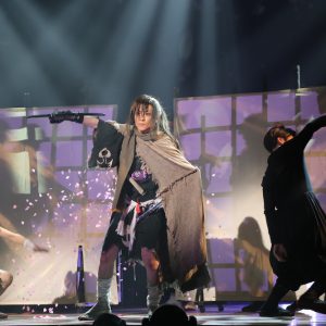 【観劇レポ】鈴木拡樹の五感を“観る”演技に、心奪われる。舞台『どろろ』の見どころを徹底解説 イメージ画像