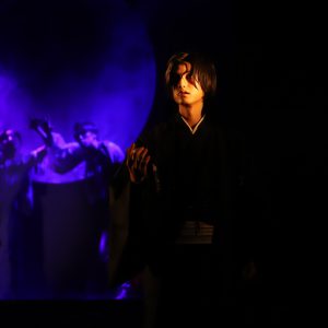 八大天狗が目の前に…！妖艶な世界観で魅せる舞台版「BLACK BIRD」ゲネプロレポ（画像51枚） イメージ画像