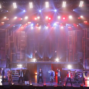 荒牧慶彦「このステージでしか体験できないラップバトル」、ヒプステ《どついたれ本舗 VS Buster Bros!!!》開幕 イメージ画像