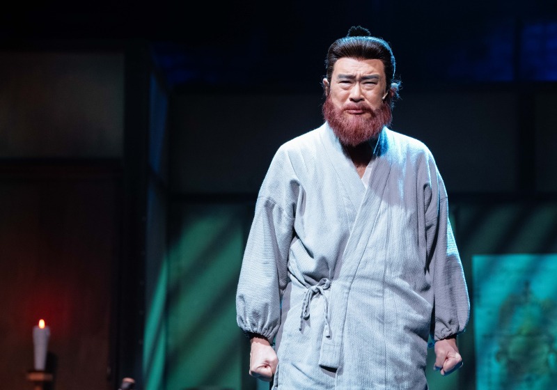 新木宏典、崎山つばさら出演『赤ひげ』が開幕　舞台写真＆取材会レポートが到着 イメージ画像